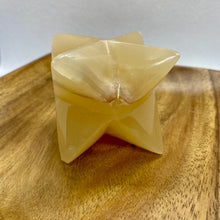 Load image into Gallery viewer, Calcite Merkabas