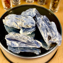 Load image into Gallery viewer, Blue Kyanite Blade Sets