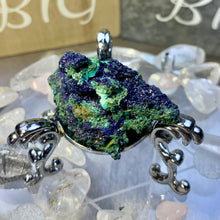 Load image into Gallery viewer, Raw Mineral Specimens
