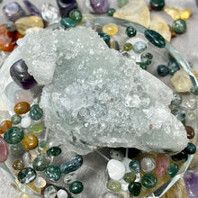 Load image into Gallery viewer, Apophyllite, Stilbite, Heulandite Raw Clusters