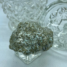 Load image into Gallery viewer, Raw Mineral Specimens