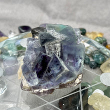Load image into Gallery viewer, Raw Mineral Specimens