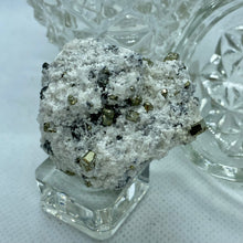 Load image into Gallery viewer, Raw Mineral Specimens