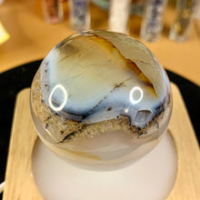 Load image into Gallery viewer, Agate Spheres