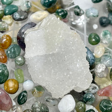 Load image into Gallery viewer, Apophyllite, Stilbite, Heulandite Raw Clusters