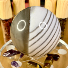 Load image into Gallery viewer, Banded Winter Agate Spheres