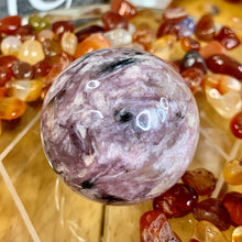 Load image into Gallery viewer, Charoite Spheres