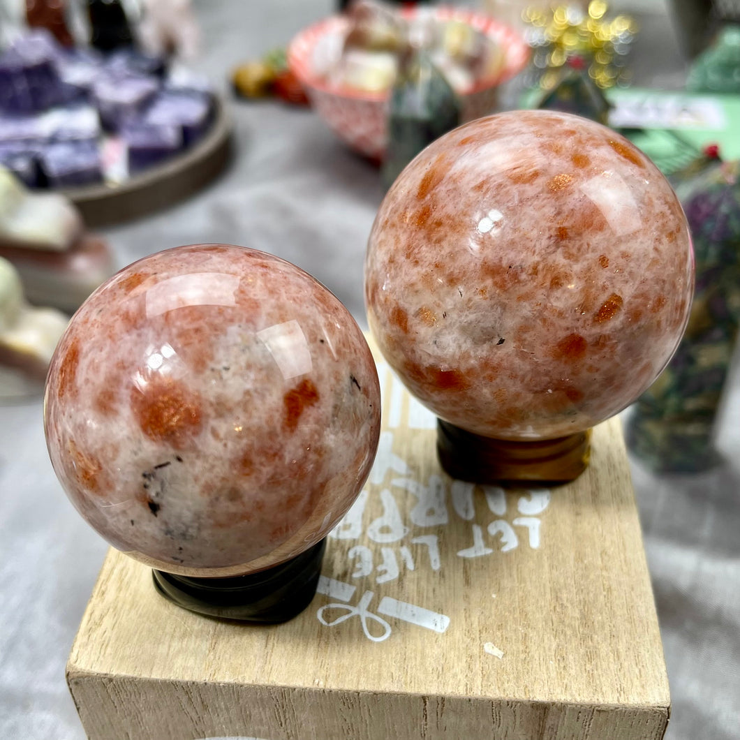 Sunstone Spheres