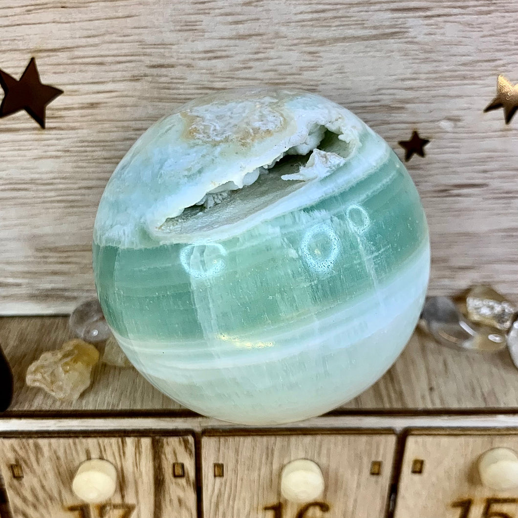 Caribbean Calcite Spheres