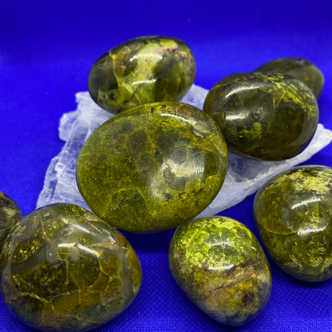 Green Opal Palm Stones